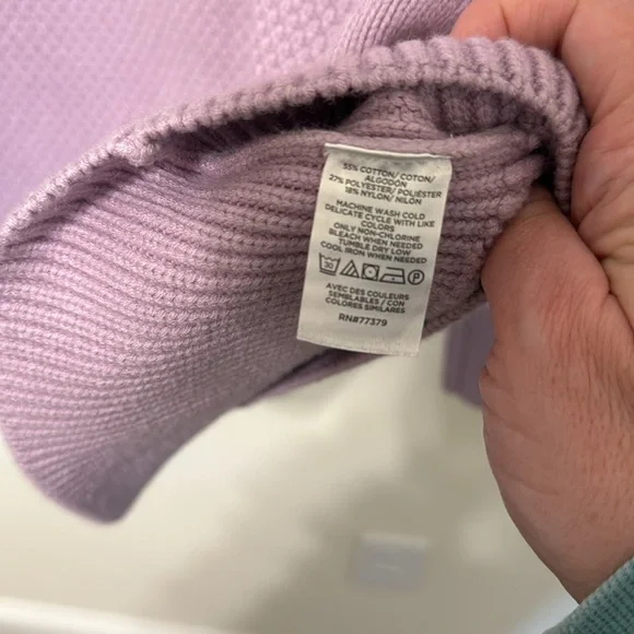 Ann Taylor Women’s Purple (Lilac) Tipped Turtleneck Sweater / Size XS - Picture 6 of 7